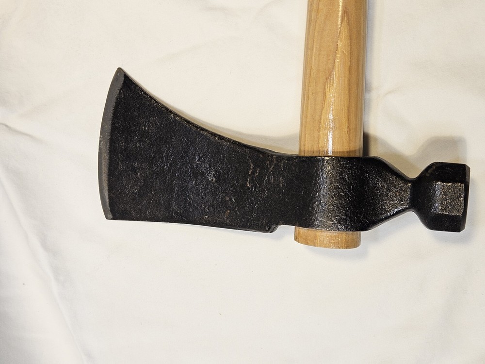 Cold Steel Throwing Axe