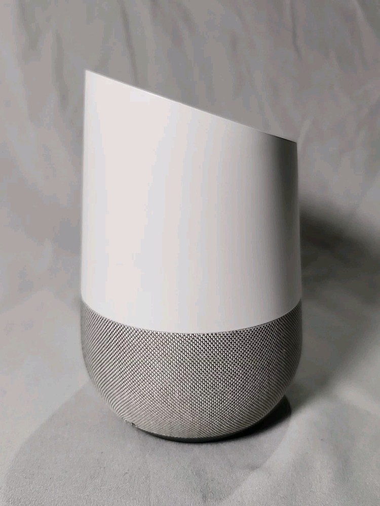 Used Google GA3A00417A14 Smart Speaker Google Assistant White!