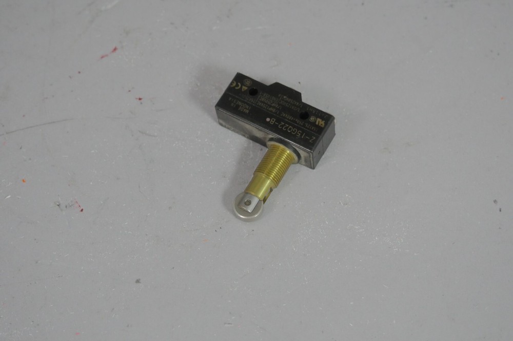Roller Switch (Z-15GQ22-B)