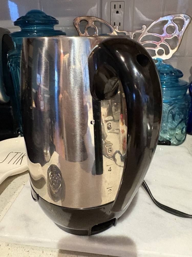 Farberware Super fast 2-8 Percolator Model 138B