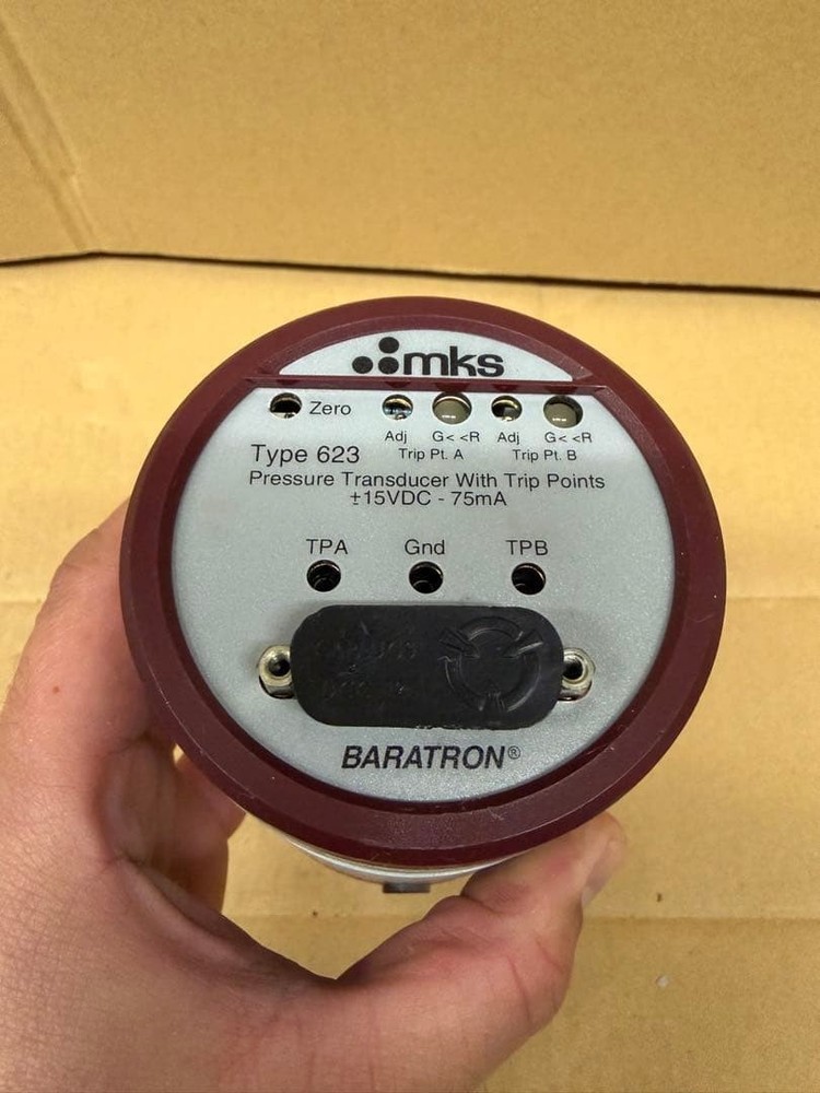 MKS Baratron Zero 623 623A-14681 CAPACITANCE MANOMETER As Is From Japan