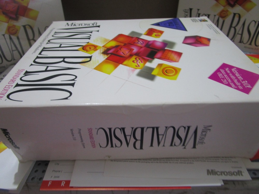 MICROSOFT VISUAL BASIC 3.0--3.5" DISKS STANDARD EDITION WINDOWS--EXCELLENT COND.