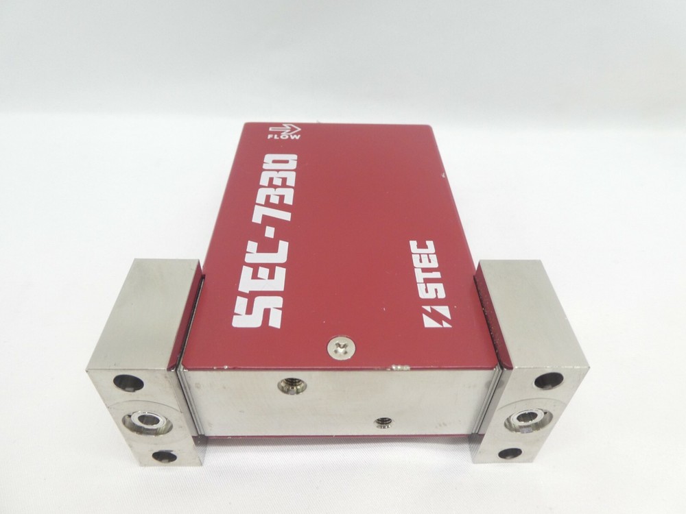 STEC SEC-7330M Mass Flow Controller MFC SEC-7330 500 SCCM H2 Working Surplus