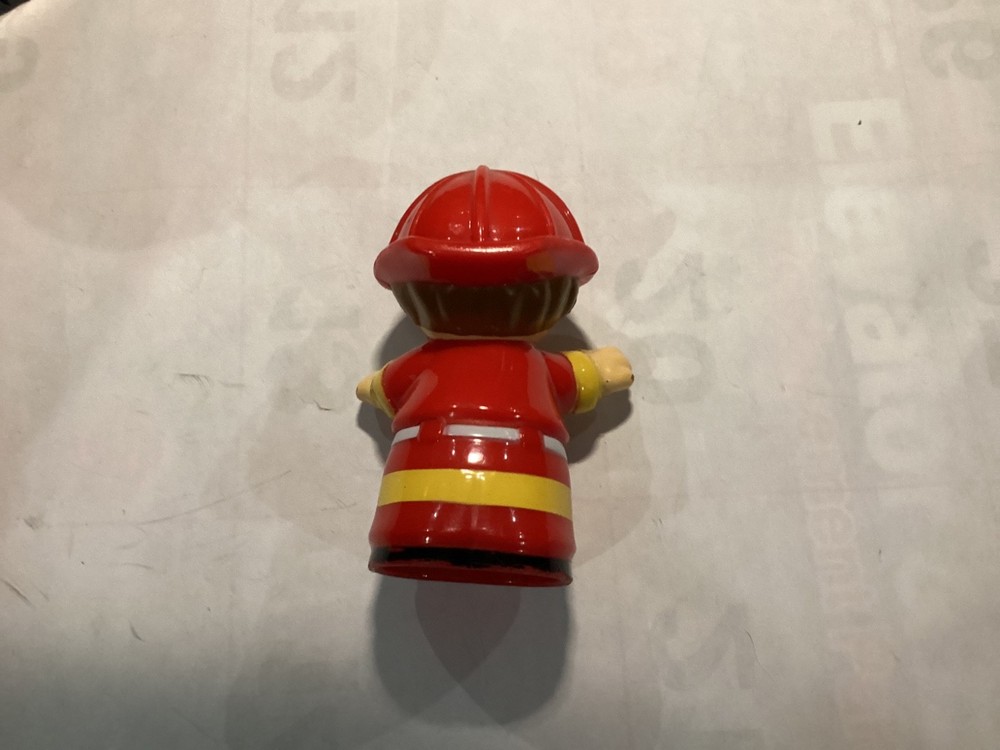Mega: Mega Bloks - Play N' Go Fire Station - Firefighter Figure