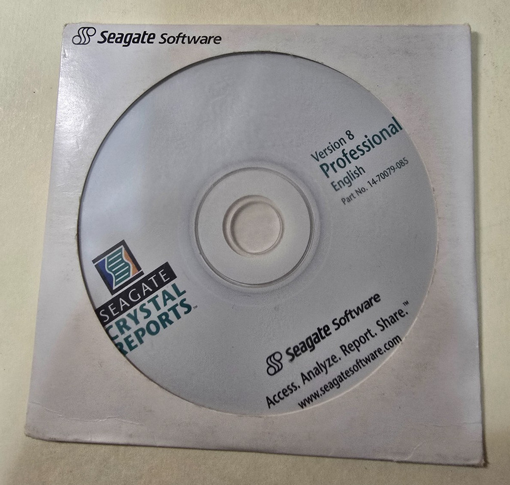 Crystal Reports Professional Version 8 - CD ONLY IN VERY GOOD CONDITION!!!