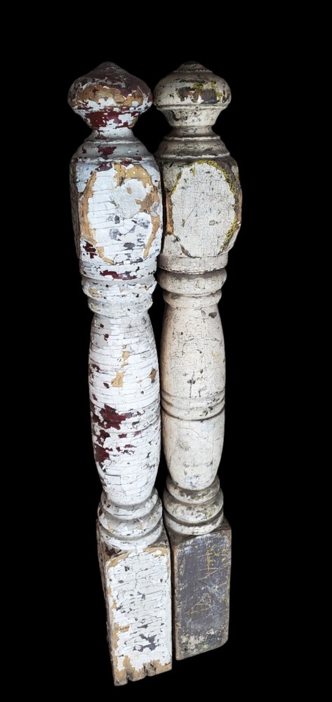Pair Of Newel Posts *GAM0200