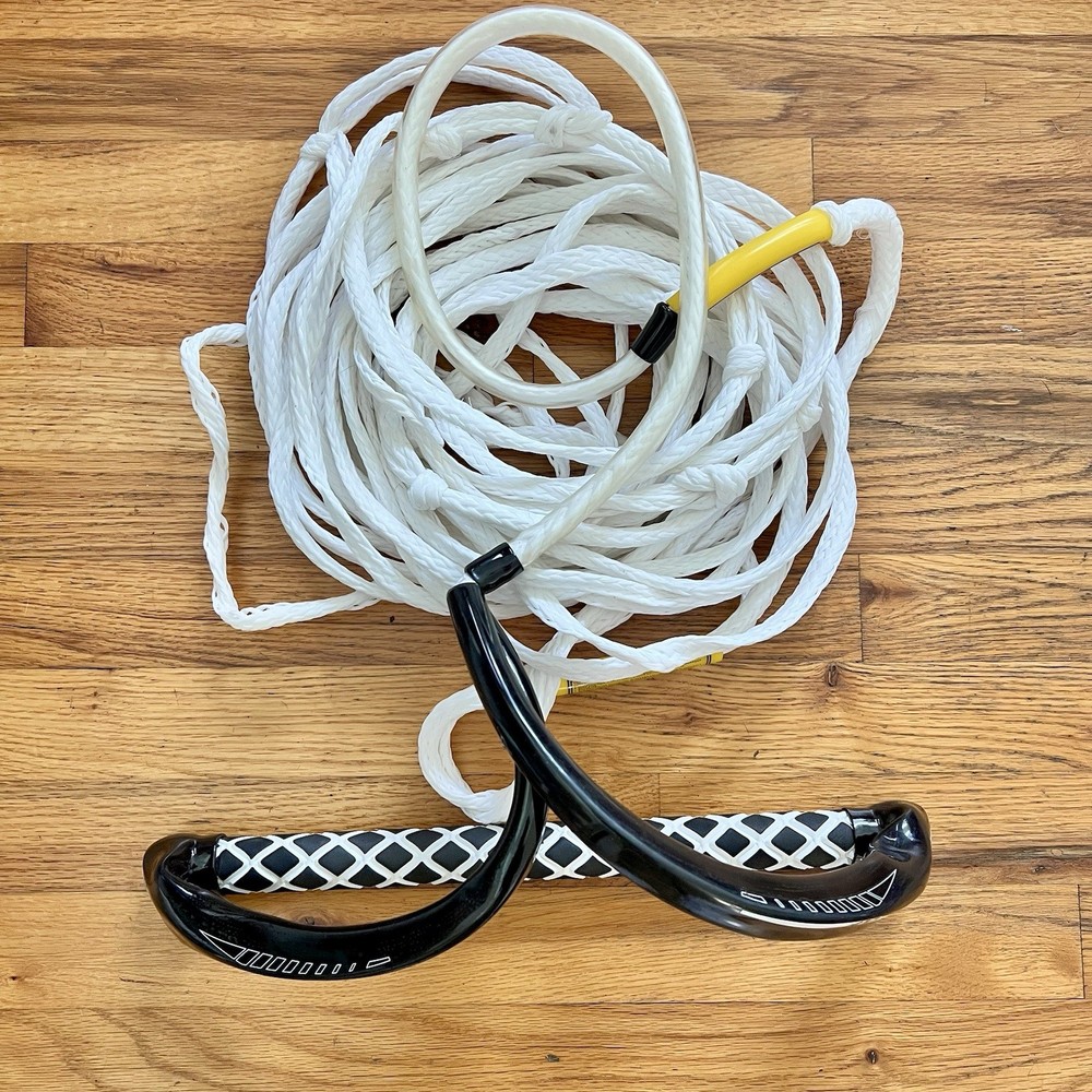 Hyperlite Wakeboards APEX Handle Future Pro Model Wakeboard Handle Rope