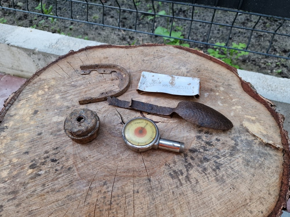 WW2 Accessories from the German bunker relic.