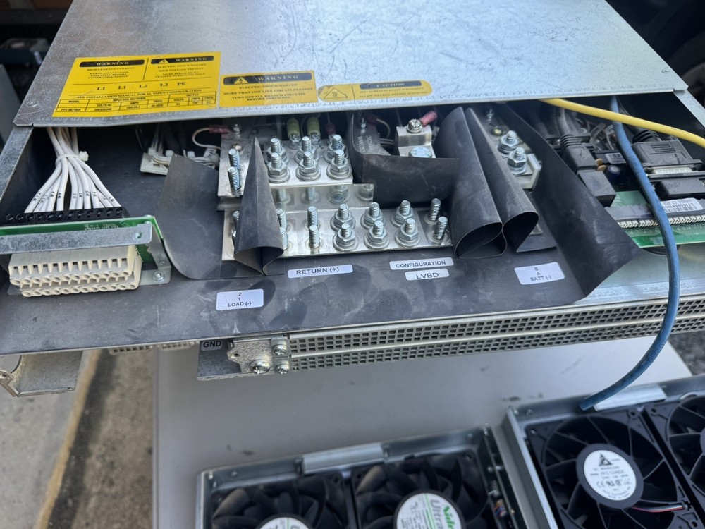 Eltek Power FP2 System Flatpack2 1U DC Sys Fp2-48/150 2ac 2b2l Pn: 261442