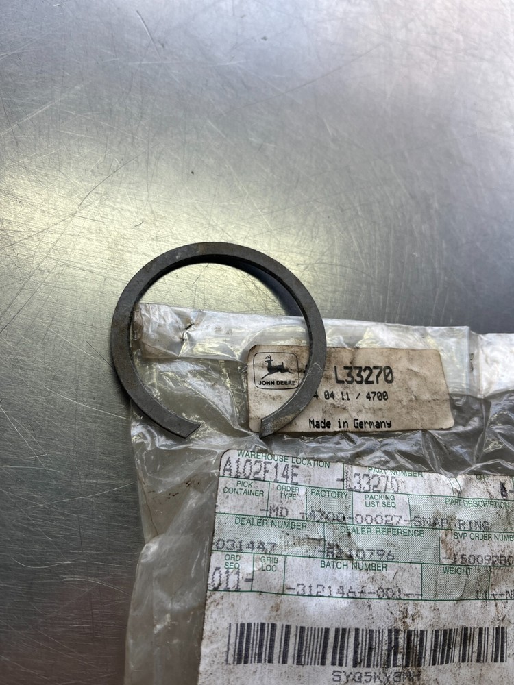 L33270 Genuine OEM John Deere SNAP RING