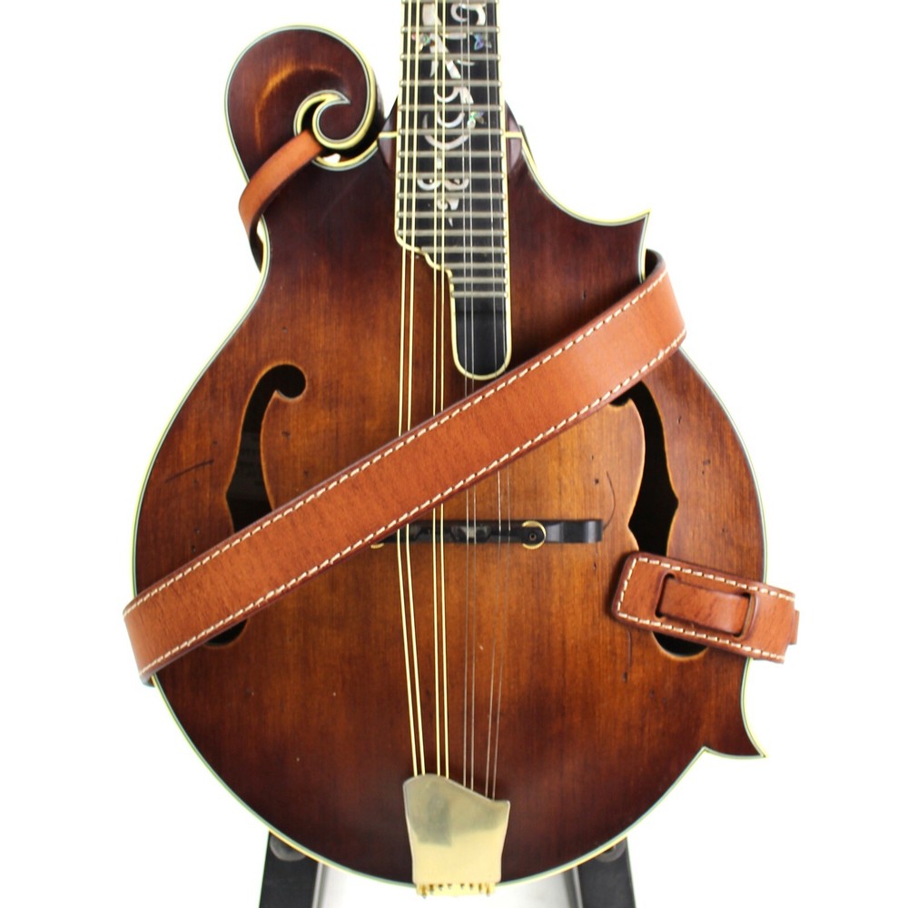 Walker & Williams M-14 Saddle Tan Premium Grain Leather Mandolin Strap