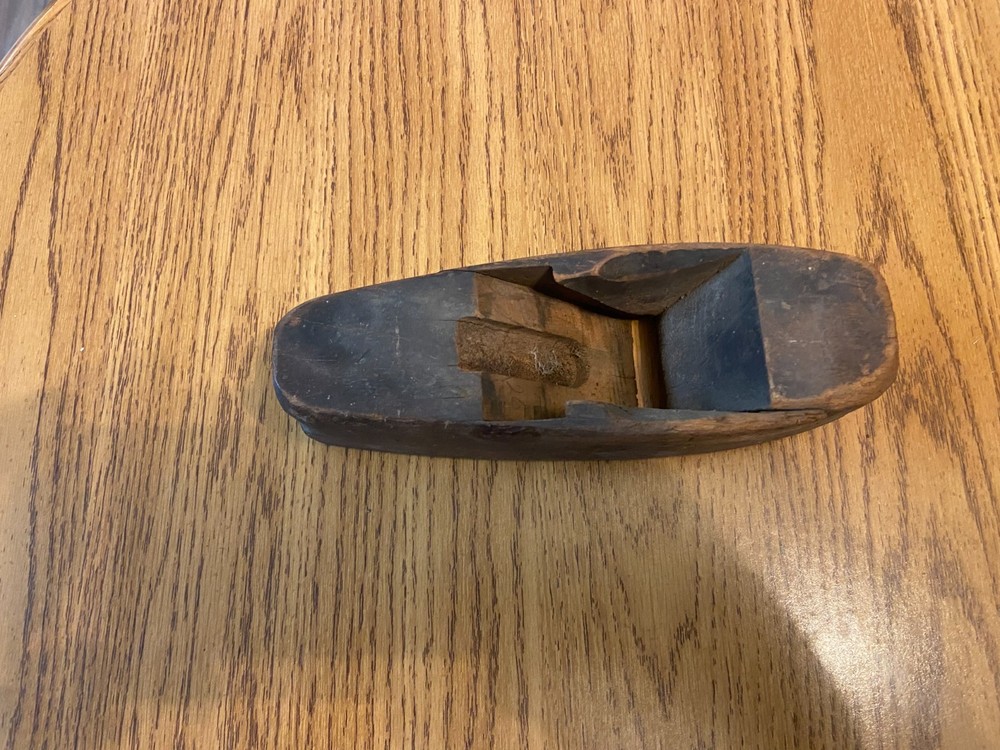 Vintage Small Wooden Plane - Missing wedge
