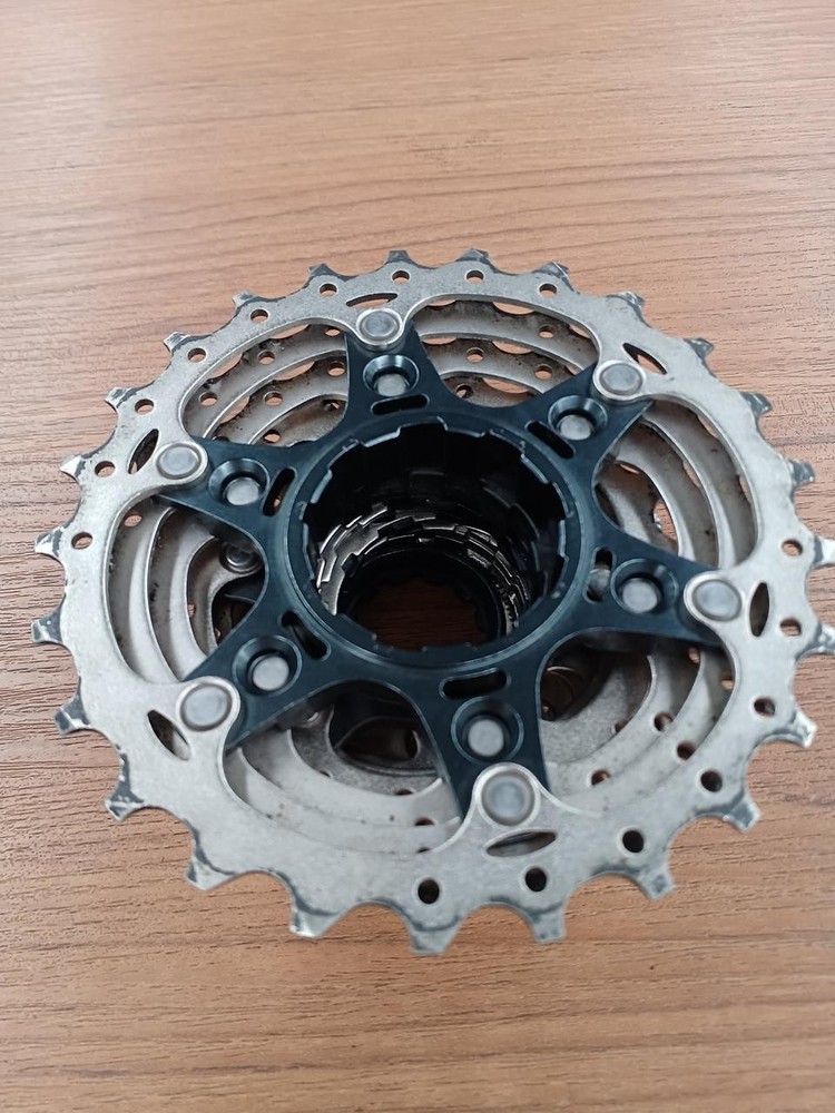 CS-R8000 Sprocket