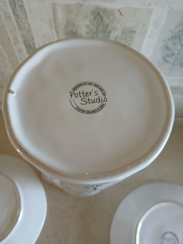Potter's Studio Pine Trees W/ Gold Snow 2.3 Qt. Pitcher & 2 Matching Plates