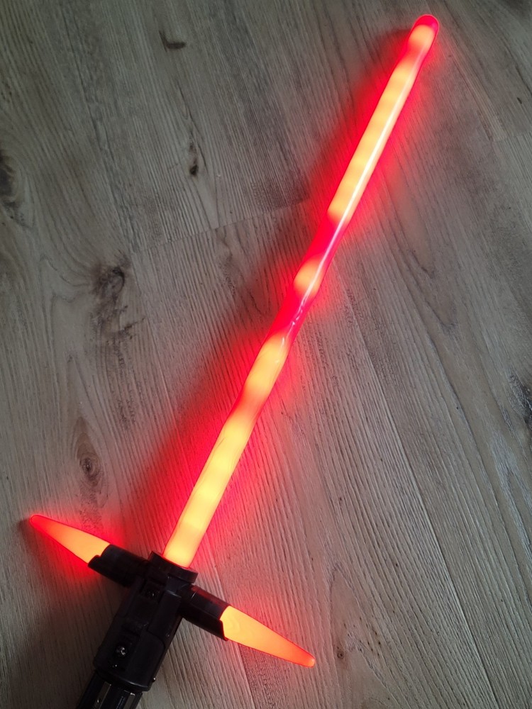 Kylo Ren Black Series Force FX Lightsaber READ!!
