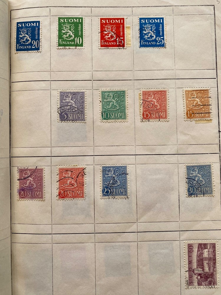 WW Stamps Finland hinged on approval pages