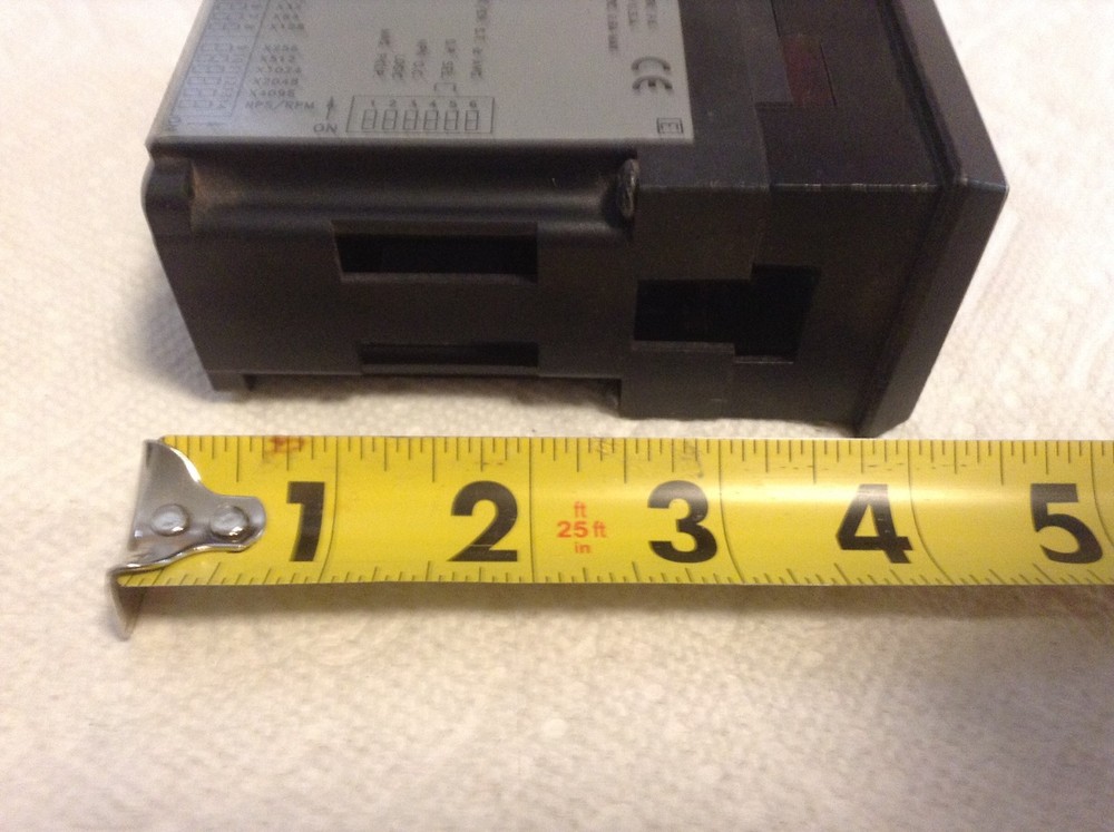 Red Lion Controls AP2R1 Counter