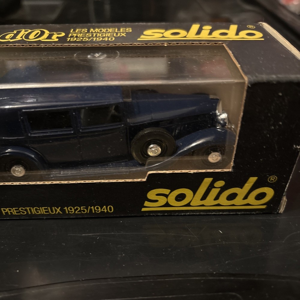 SOLIDO (97) RENAULT REINASTELLA