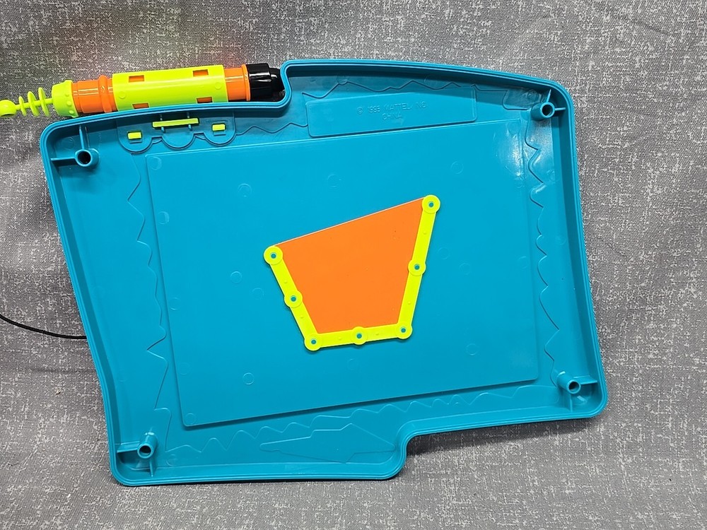 1995 Nickelodeon Lightning Sketch by Mattel - Working Light
