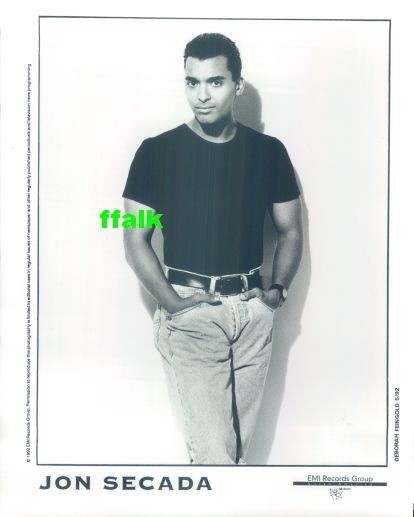 Press Photo: JON SECADA 8x10 B&W 1992