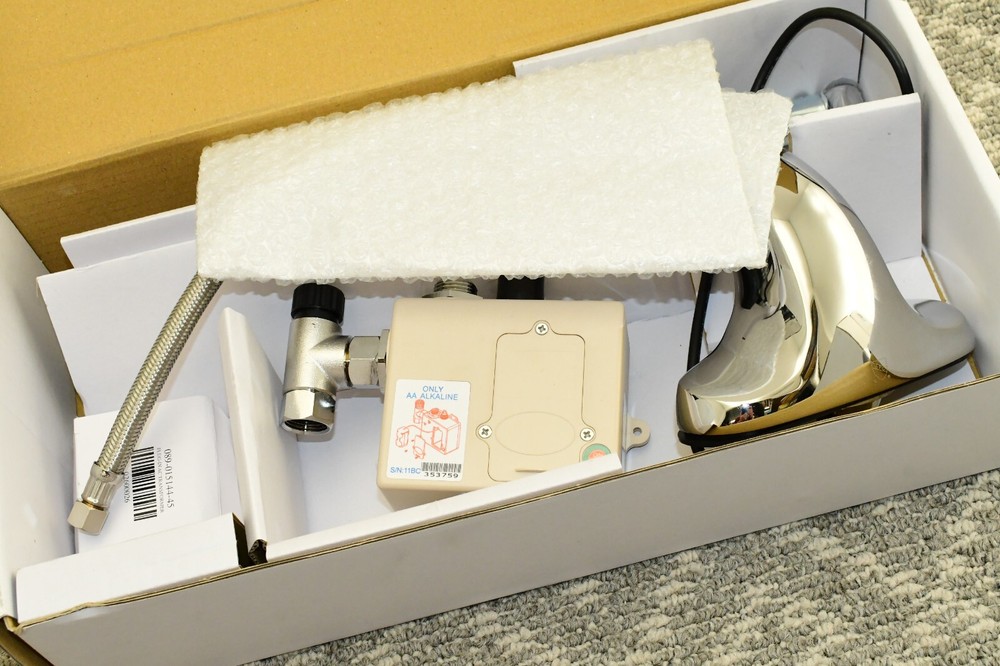 Elkay LKB737C Commercial Electronic Sensor Lavatory Battery Powered Deck Mount