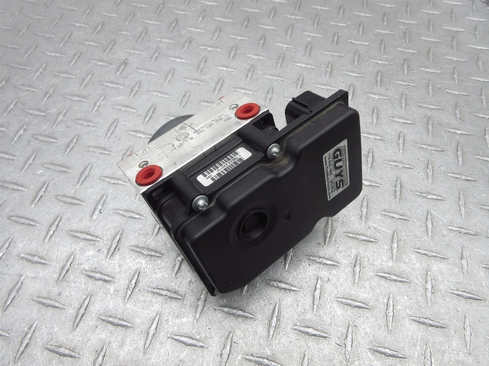 2010 09-11 Ducati Monster 696 ABS Brake Pump Module Control
