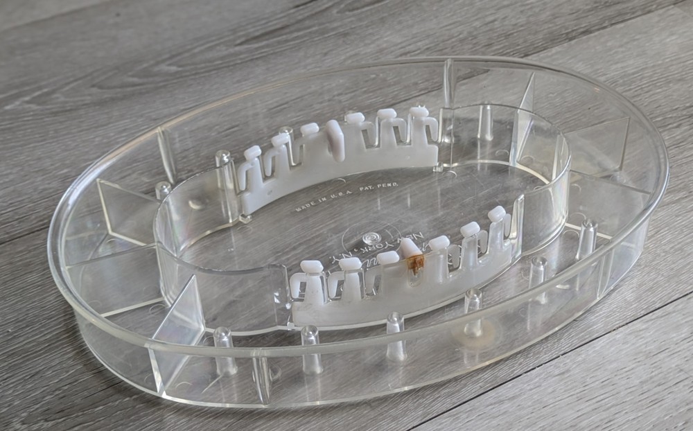 Vintage Kerk Guild NYC Thread Master Sewing Bobbin Organizer - Clear