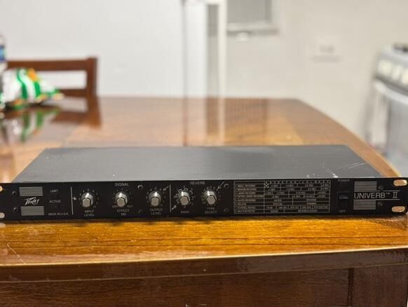 Peavey Univerb II Used