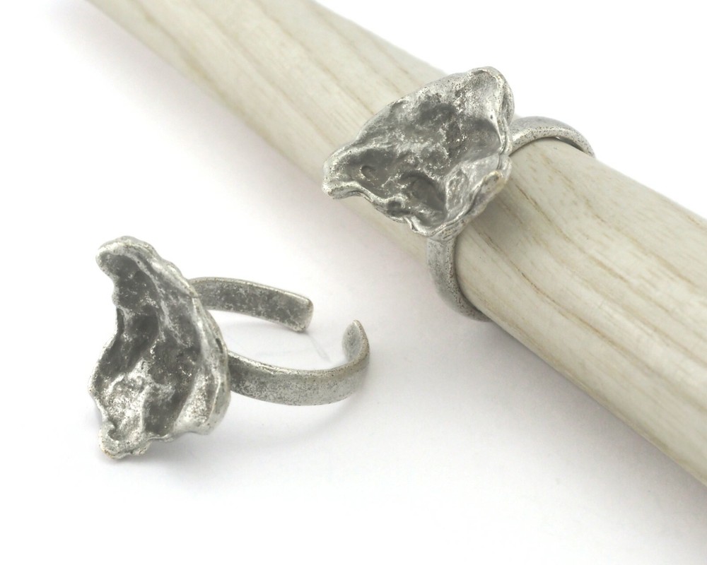 Adjustable Ring Organic Leaf Antique silver plated brass 4-7US size 4135