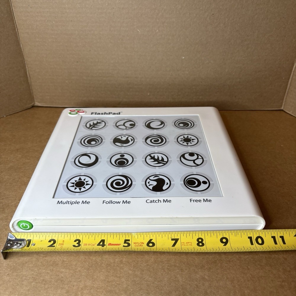 FlashPad Electronic Light & Touch Games Toy Element White Pre-owned Memory Game