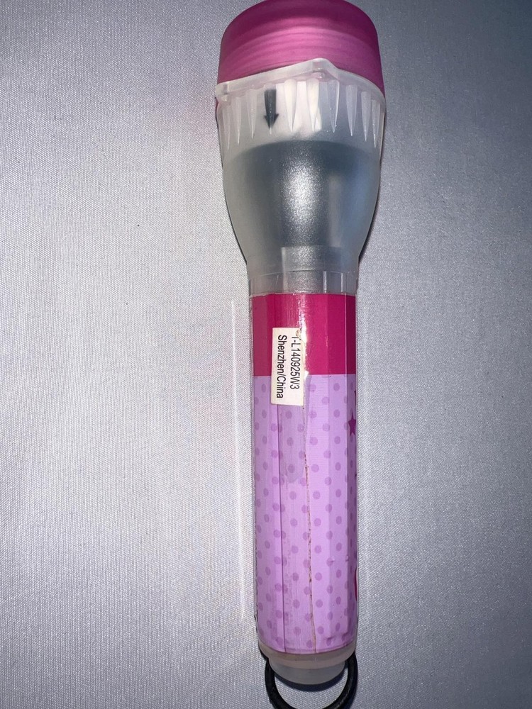 Hello Kitty Pink Flashlight non tested