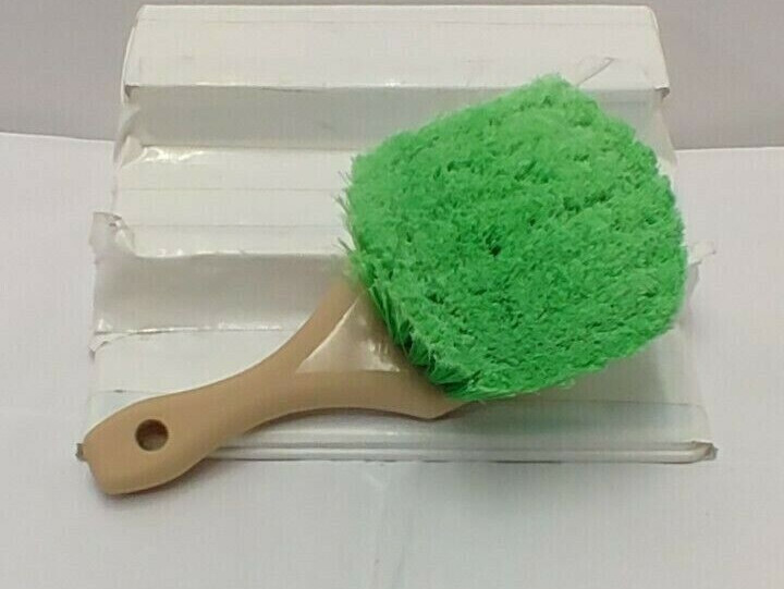 Hand Held/ Dip and Scrub/ Soft Bristle Brush /89992887