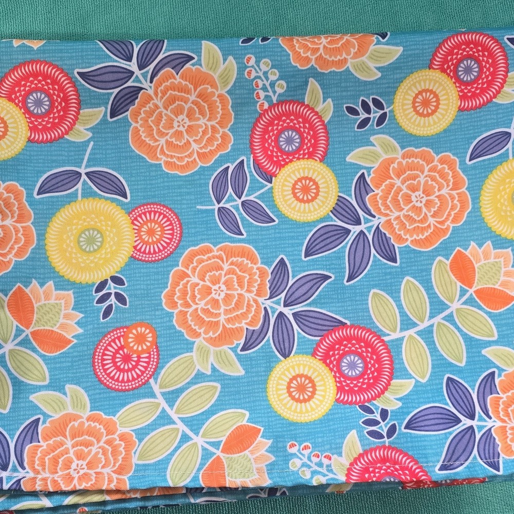 Mainstream International Multicolor Floral Summer tablecloth 100% Polyester DG…