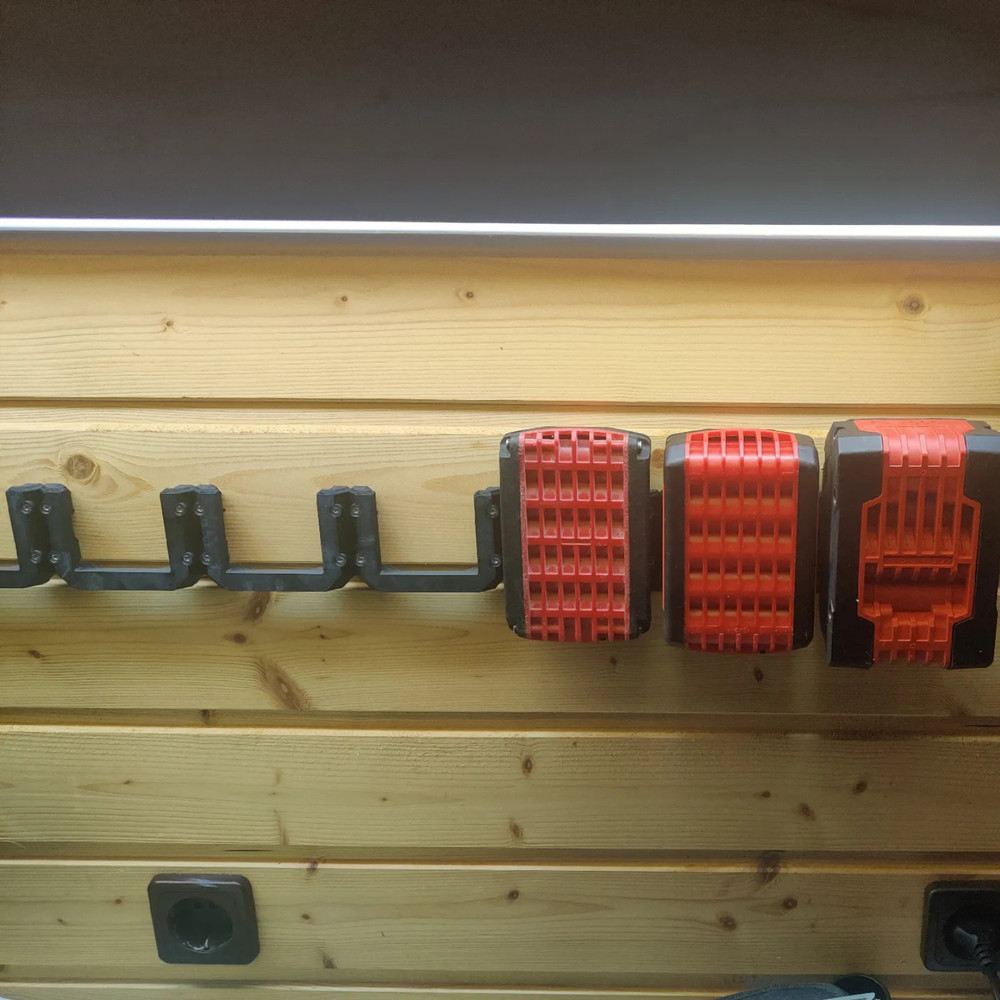 Bosch Professional 18V Battery Wall Mount – 5 Pack