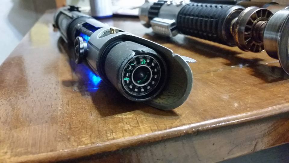 NEW CUSTOM LIGHTSABER BLADE PLUG ANCIENT BLADE DESIGN WEATHERED BATTLE WORN