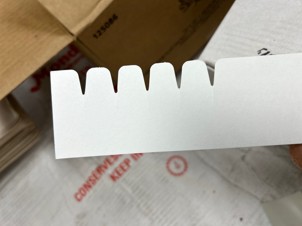 Face Shields Guards Covers Plastic & cardboard adjustable 100 per cs white skin