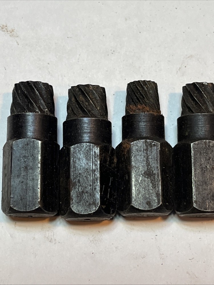 8 Bolt Extractors Used