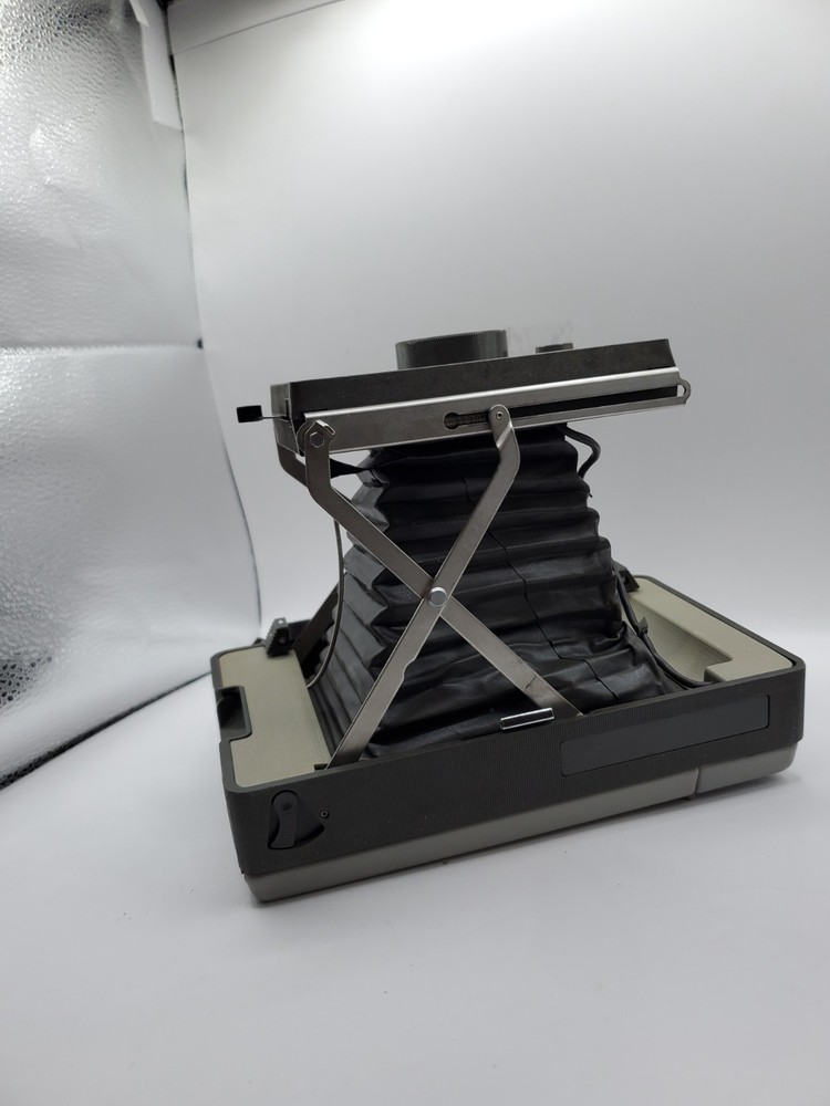 Polaroid 320 Instant Film Camera