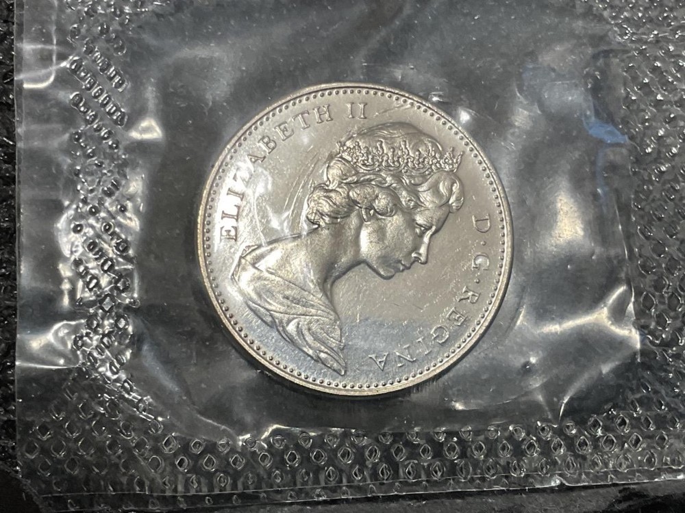 Canada 5 cent coin, 1967, Centennial, Rabbit - Uncirculated
