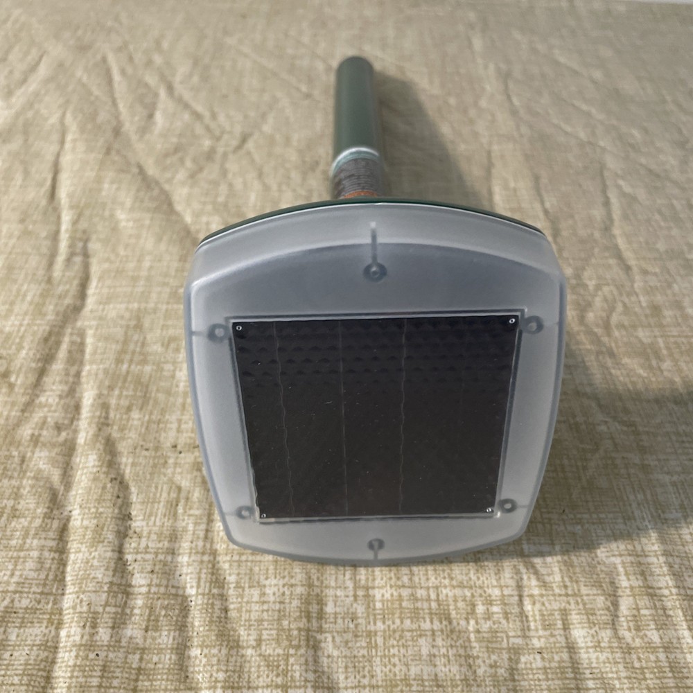 Greenwood Solar Mole and Gopher Rodent Chaser Solar Light