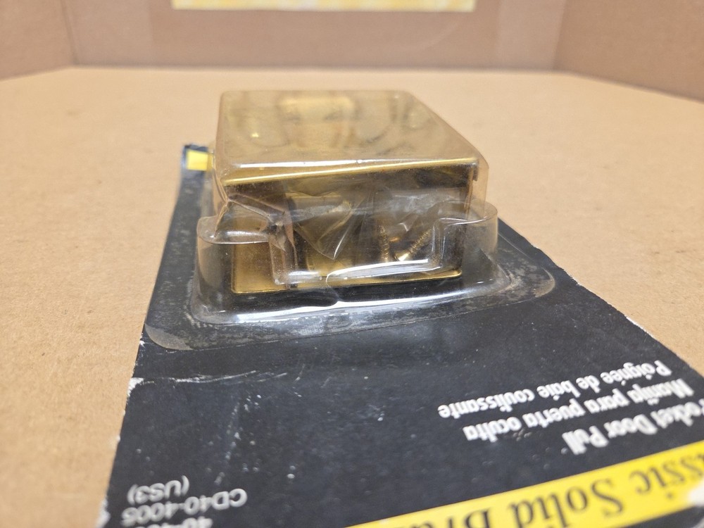 Stanley Classic Solid Brass Deluxe Pocket Door Pull Model 40-4005 CD40-4005