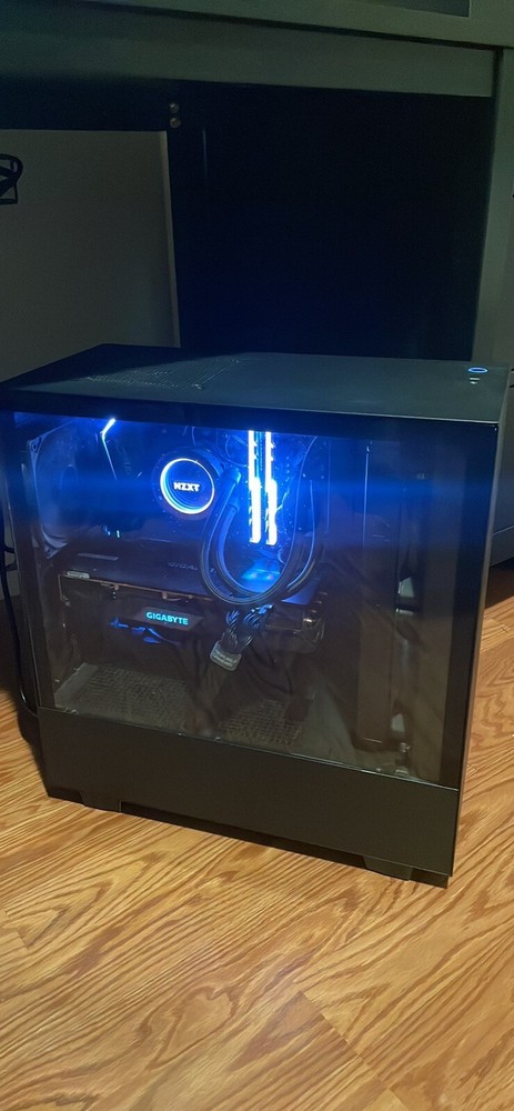 gaming computer