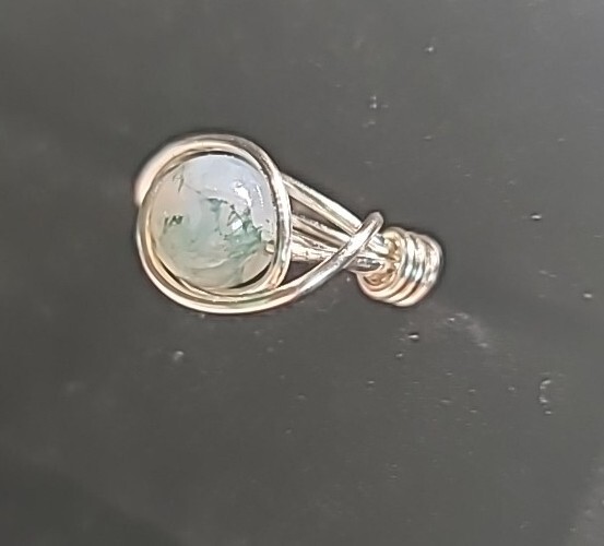 NEW Handmade Wire Wrapped Ring Silvertone Statement Blue Beaded  Size 4