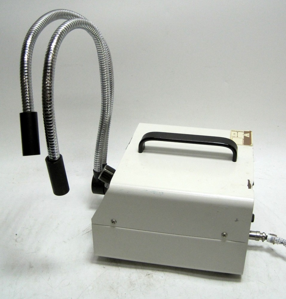 Amscope HL 150 AY Cold Light Source Of Halogens