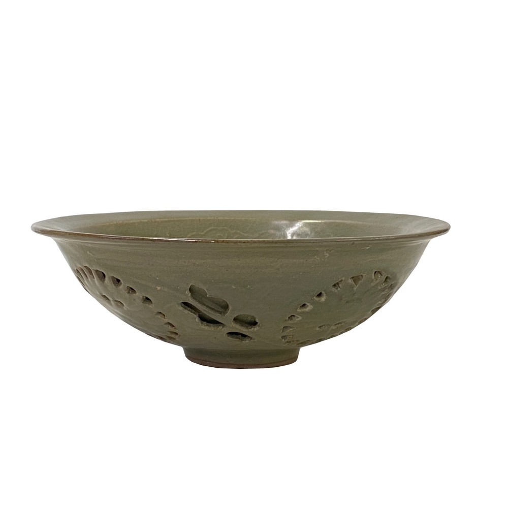 Chinese Ding Ware Celadon Glaze Pattern Ceramic Bowl Cup Display ws3247