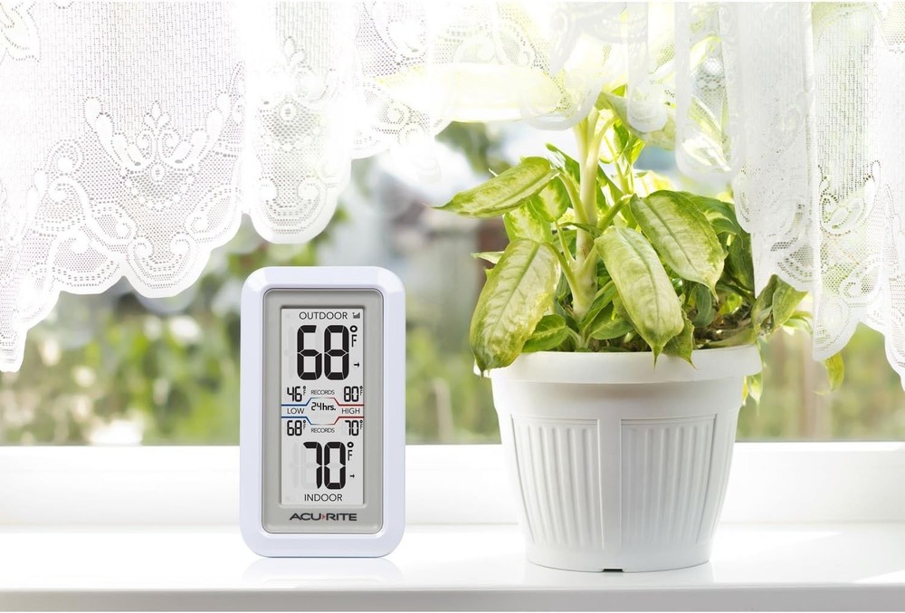 02049 Digital Thermometer White