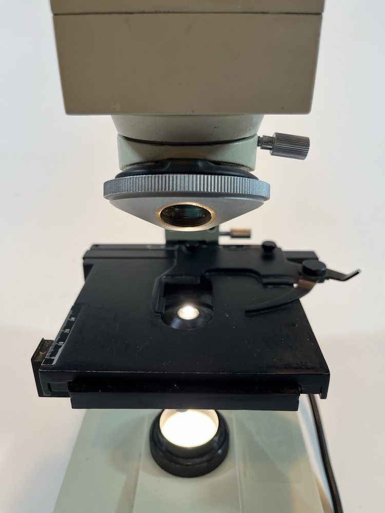 Wesco Microscope CE 6324 With WF 10X
