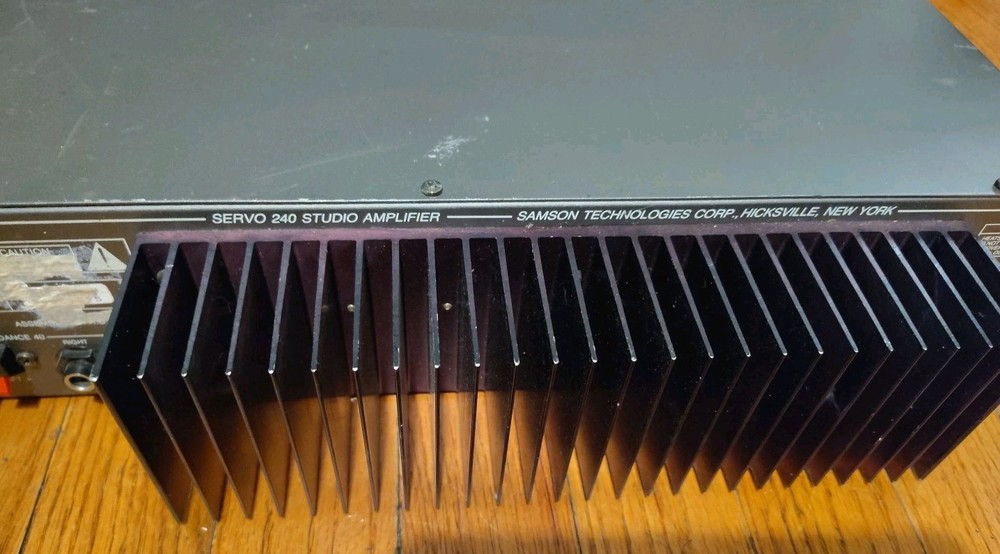 Samson SERVO-240 120W Studio Amplifier