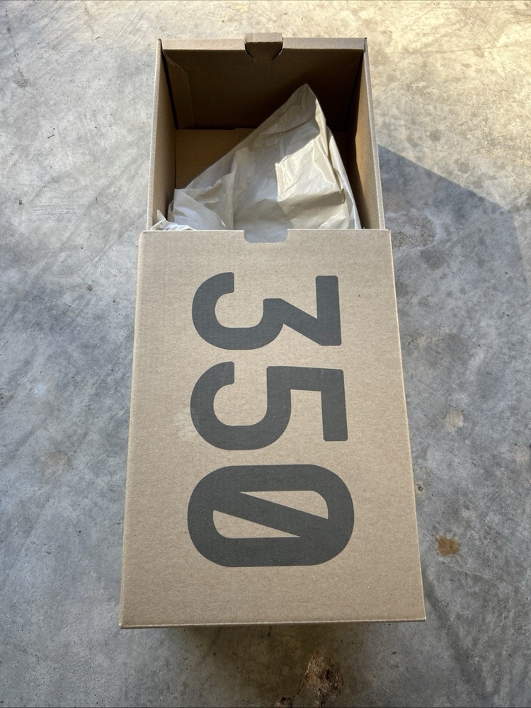 Empty Yeezy 350 Boost V2 Box 11.5 Kids