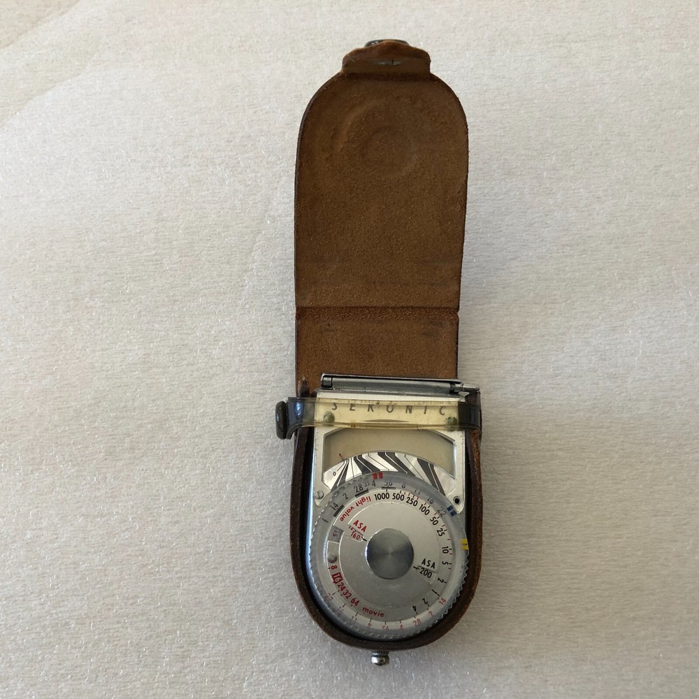 Vintage SEKONIC L-8 Light Meter